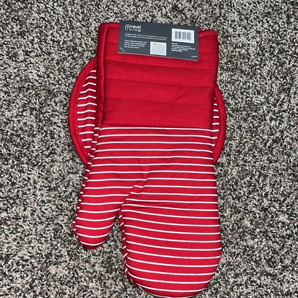 Oven Mit & Dish Towel Bundle - Picture 4 of 9